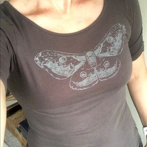 Synergy organic tee with butterfly 🦋